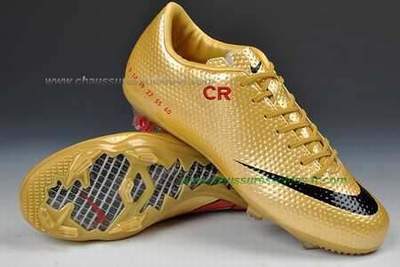 chaussure de foot cuir